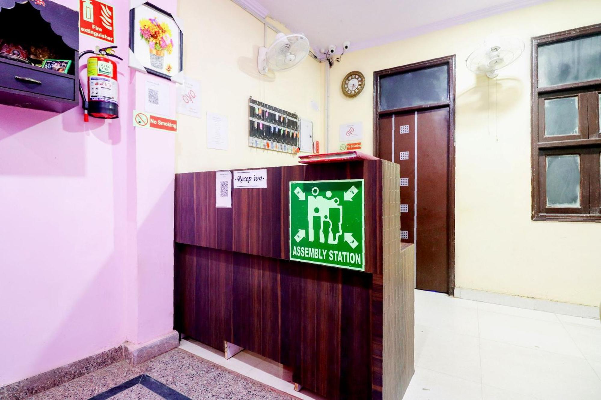 Hotel O Sunrise Inn Indirapuram Exteriér fotografie